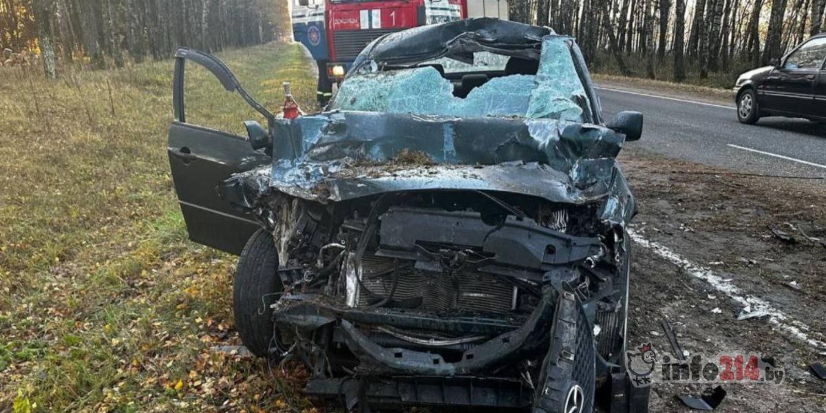 Крыша начала деформироваться от столкновения с прицепом