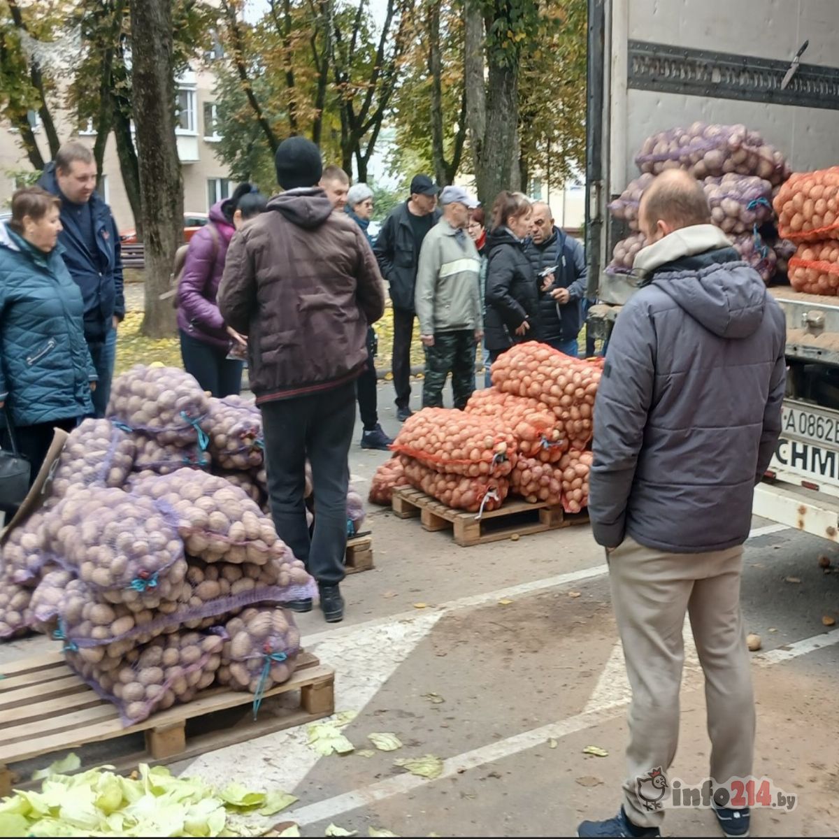 Регулярную осеннюю ярмарку 